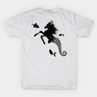 Wonderful dark steampunk seahorse T-Shirt